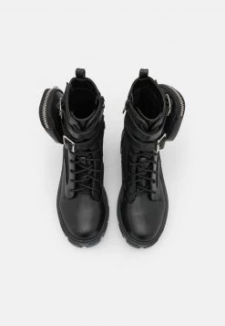 RAID TYLIN Bottines à Lacets Black Femme -Pas Cher RAID Boutique 05d4bce4c3a3432aaedee202810b6216