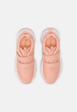 RAID Femme DLITE Baskets Basses Pink 14 RAID Femme DLITE Baskets Basses Pink -Pas Cher RAID Boutique 1170297a3e6d4f10aa24b2610b28faec