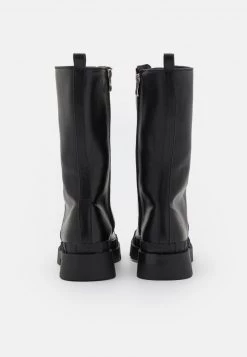 RAID ZIMI Bottes à Lacets Black Femme -Pas Cher RAID Boutique 12b2639858eb487a8b82ae58791c050a