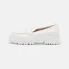 RAID Femme ADDYSON Mocassins White -Pas Cher RAID Boutique 178f9df617744677be60419f694b5680