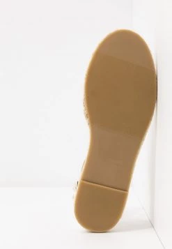 RAID Femme CASPER Espadrilles White -Pas Cher RAID Boutique 1b816a58ddec4a9ea6e74dc795166413