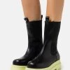 RAID KENDALL Bottes à Plateau Black Femme -Pas Cher RAID Boutique 1bde571e71d743bb89e591b1d8acd93a