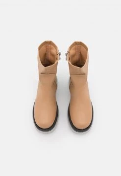 RAID STORMI Bottines à Plateau Nude Femme -Pas Cher RAID Boutique 1bf6440d74e14b4fb34211b5fe46e14e