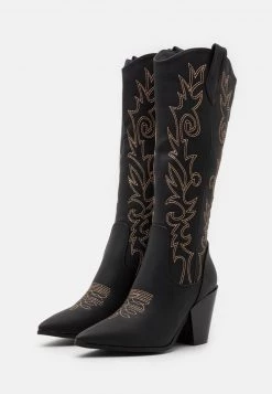 RAID TRIUMPH Santiags Black Femme -Pas Cher RAID Boutique 260f7c97f587413f887b64802ef29621