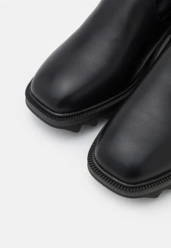 RAID RIZZO Cuissardes Black Femme 13 RAID RIZZO Cuissardes Black Femme -Pas Cher RAID Boutique 28990f2ffded4dfcba71e81c497d4e79