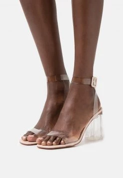 RAID LEAH Sandales à Talons Hauts Clear/nude Femme -Pas Cher RAID Boutique 28cf6666f06e428e98c6ed8121bcb539