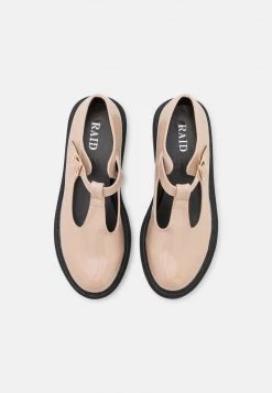 RAID Femme BOSTON Mocassins Nude -Pas Cher RAID Boutique 2fef009845604bedb2a2edf552fa6f6b