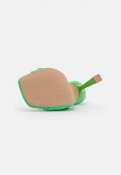 RAID HAYLEY Sandales Green Femme -Pas Cher RAID Boutique 33bb838915ca4f8a83b37777ff3cbf00