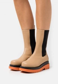 RAID Femme NEVILLE Bottes à Plateau Camel