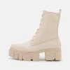 RAID RUBY Bottines à Lacets Offwhite Femme -Pas Cher RAID Boutique 465d70fbcdb14d6c8336fe6c383ff677