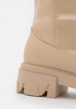 RAID Femme MERIDIAN Bottes à Plateau Nude 11 RAID Femme MERIDIAN Bottes à Plateau Nude -Pas Cher RAID Boutique 4727cec4d845459289fce749cf0d554c