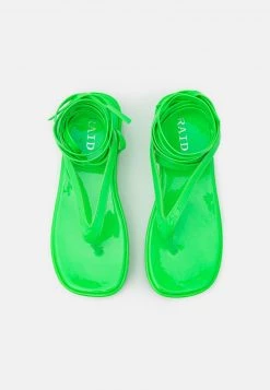 RAID Femme LAINA Sandales à Plateforme Neon Green -Pas Cher RAID Boutique 477ea933fb22430da85d57b6cd263bf1