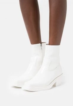 RAID Femme CELINA Bottines White