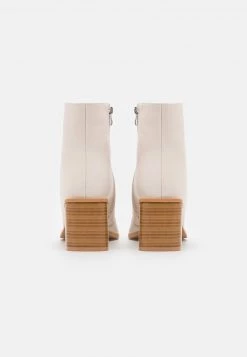 RAID STEFANIA Bottines Cream Femme -Pas Cher RAID Boutique 49f263d7924f4f9c90fae6f1c1ce515b