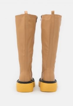 RAID Femme COLIRA Bottes à Lacets Nude -Pas Cher RAID Boutique 4a8360c3cbca46caafc55afbc3343d46