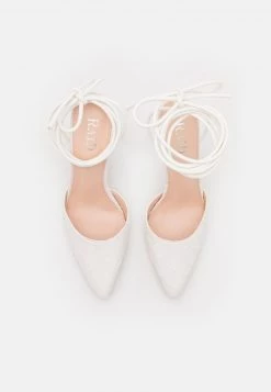 RAID Femme ELANI Richelieus White -Pas Cher RAID Boutique 4d5883766b8d4cba8fd4f81536cc87b7