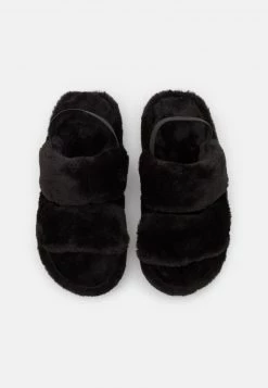 RAID STRIPE Chaussons Black Femme 13 RAID STRIPE Chaussons Black Femme -Pas Cher RAID Boutique 57d0339bd0584f1eb5c7b5049acdfddf