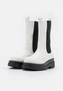 RAID KENDALL Bottes à Plateau White Femme -Pas Cher RAID Boutique 5b9690dfd79a43a79da961081bcaed6b