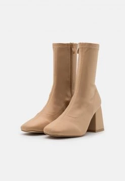 RAID Femme ASHLEY Bottines Nude -Pas Cher RAID Boutique 5eea177360bd46f5a04a84d97d5417f3