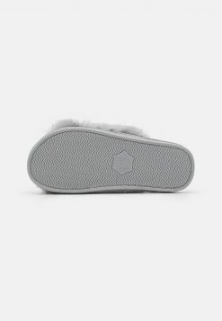 RAID Femme IRA Chaussons Light Grey -Pas Cher RAID Boutique 66e2298268044479b54aa1d42c6ba996