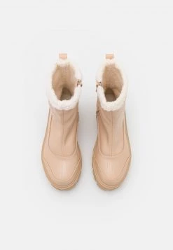 RAID COMFORT Bottes De Neige Nude Femme -Pas Cher RAID Boutique 67b20cb14c14476592f8215c8a327c99