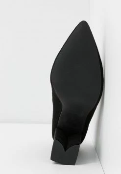 RAID NEHA Escarpins à Talons Hauts Black Femme -Pas Cher RAID Boutique 68bfbbcbef044362bb39b3a873ccb4f1