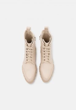 RAID RUBY Bottines à Lacets Offwhite Femme 11 RAID RUBY Bottines à Lacets Offwhite Femme -Pas Cher RAID Boutique 73f39a51706141c8970c1dfa2d9087df