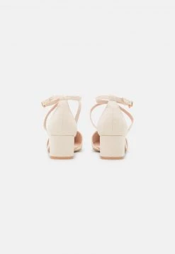 RAID Unisex AVIA Escarpins Off White/taupe -Pas Cher RAID Boutique 791d3e45df634c558ea8471469739662