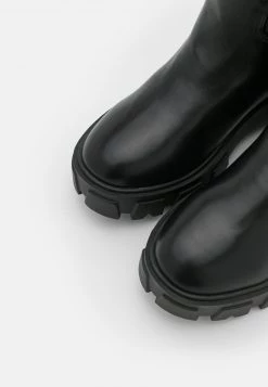 RAID Femme RYDER Bottes à Plateau Black -Pas Cher RAID Boutique 7a4293ca11dc4c318a2ba24c54be4b36