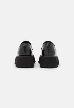 RAID Femme MONSTERR Mocassins Black Box -Pas Cher RAID Boutique 7de4cad880a24be0817dbc8ecc867944