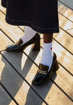 RAID Femme MAEVE 2 CLOSED Escarpins Black -Pas Cher RAID Boutique 7e43d65c23b54e4d9586df6a54ea5ba0