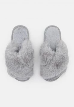 RAID Femme IRA Chaussons Light Grey -Pas Cher RAID Boutique 7e97541ad7bb4515a9d67ead18d5b3d4