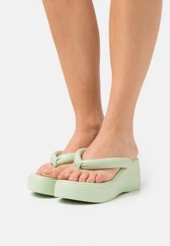 RAID Femme AARIA Tongs Mint