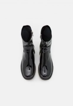 RAID Femme STORMI Bottines à Plateau Black -Pas Cher RAID Boutique 8fa0bc5932e742438d68130c8b347e5c