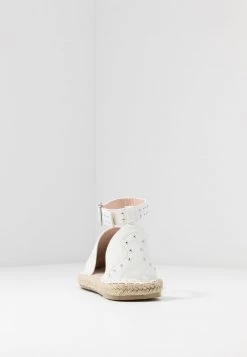 RAID SHELBY Espadrilles White Femme -Pas Cher RAID Boutique 994a4007336644eca41df45a90ee5f1d