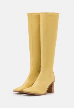 RAID LENNYO Bottes Butter Yellow Femme -Pas Cher RAID Boutique 99997e64a9d144959d3b0bd0f9b83705