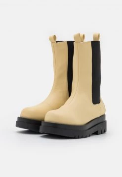 RAID KENDALL Bottes à Plateau Butter Yellow Femme -Pas Cher RAID Boutique 9ae6b4e18ee74b668ab681532feecd81