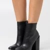 RAID DOLLEY Bottines à Talons Hauts Black Femme -Pas Cher RAID Boutique 9e310f2cbdc941b1ab22c7121e14ebb9