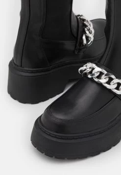 RAID KINDRED Bottes à Plateau Black Femme -Pas Cher RAID Boutique a178381ae8f3420ab37fda17440c4789