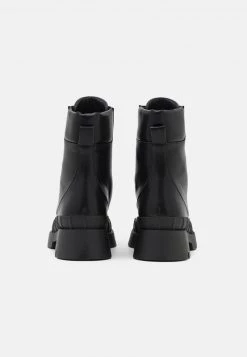 RAID PRESTONE CHUNKY BOOT Bottines à Plateau Black Femme -Pas Cher RAID Boutique a24fa9fb97ec48aeb8ba25e01aead53d