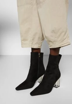 RAID Femme DAISIE Bottines Black -Pas Cher RAID Boutique ae2b1f558fd948ab85840d4e578ad3e7