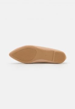 RAID ELEVATE Ballerines Cream Femme -Pas Cher RAID Boutique b268fd65248844b49a846fa1e9879dd3