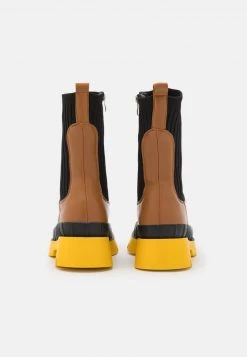 RAID FLORENCE Bottines à Plateau Brown Femme -Pas Cher RAID Boutique bed60878688b4a1785e2add5d4f8d2d3