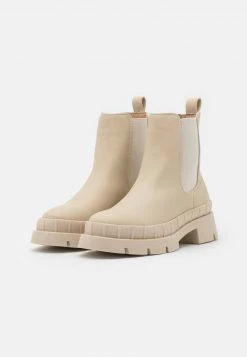 RAID Femme TURNER Bottines à Plateau Offwhite -Pas Cher RAID Boutique bef734d0a8e2492d814620cf140f9ec9