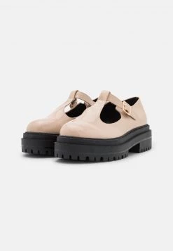 RAID Femme BOSTON Mocassins Nude -Pas Cher RAID Boutique c1bf4a7ab4054be2b9142655d6d45d7d