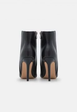 RAID ALYSE Bottines à Talons Hauts Black Femme -Pas Cher RAID Boutique c6d5c111859443f09e8e806c9785c168