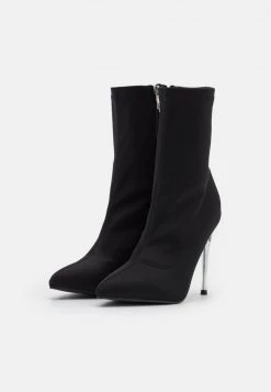 RAID TORA Bottines à Talons Hauts Black Femme -Pas Cher RAID Boutique c9f00bb1ada94349a49a1676a77cb79a