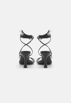 RAID Femme RICHIE Tongs Black -Pas Cher RAID Boutique d22ec70a0bf64775bef84f9ad339398d