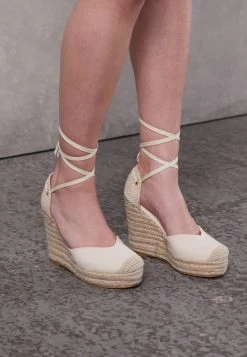 RAID Femme DORIAN Escarpins à Talons Hauts Offwhite -Pas Cher RAID Boutique d41491fd368d49a9a5a0aae85dc89ecb