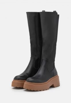 RAID BURST Bottes à Plateau Black Femme -Pas Cher RAID Boutique d867f3abb2fe4c74a0a895f42f66e7f3